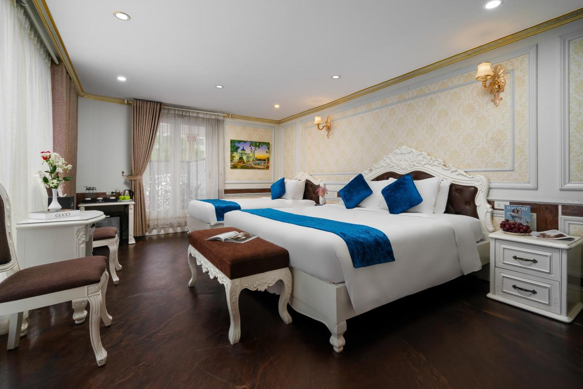 Halong Aquamarine Royal Cruise Hotel ฮาลอง ภายนอก รูปภาพ